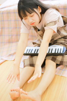 我让最想被拥抱的男人给威胁了